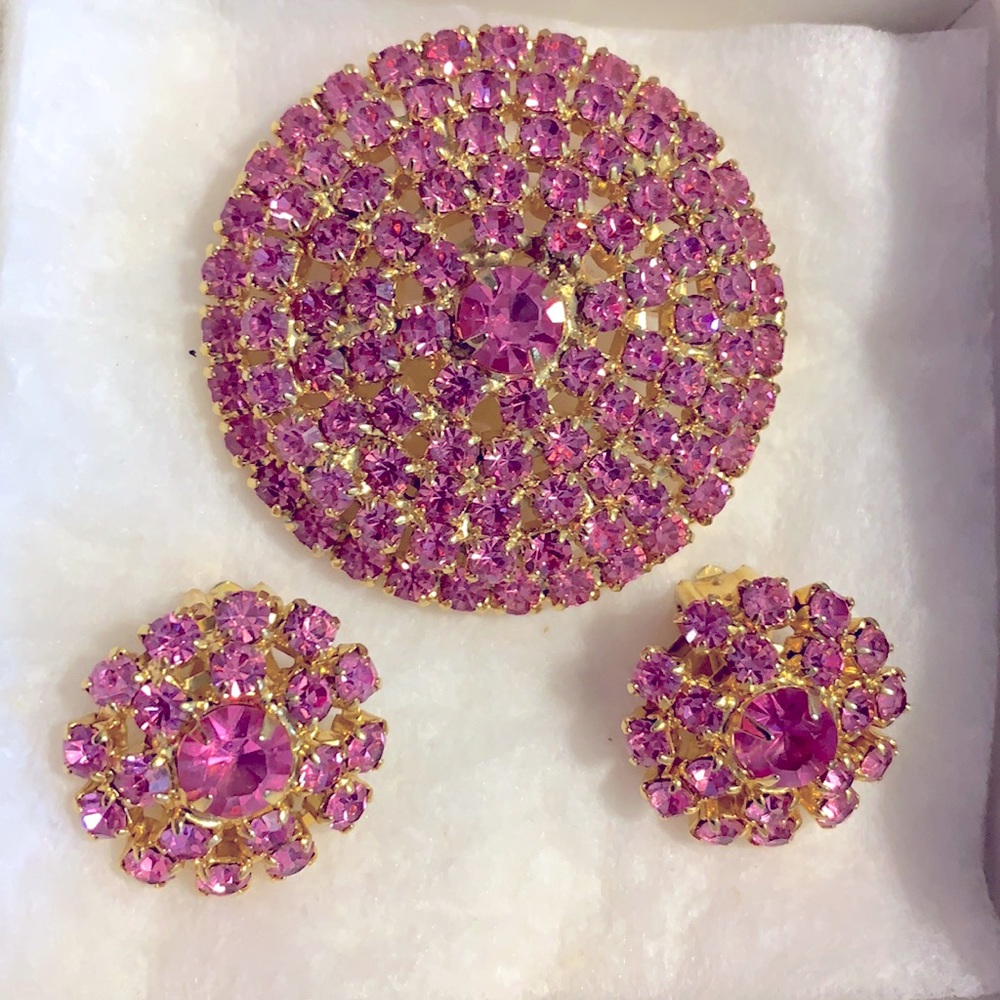 Vintage Rhinestone Brooch and Clip on Earrings set